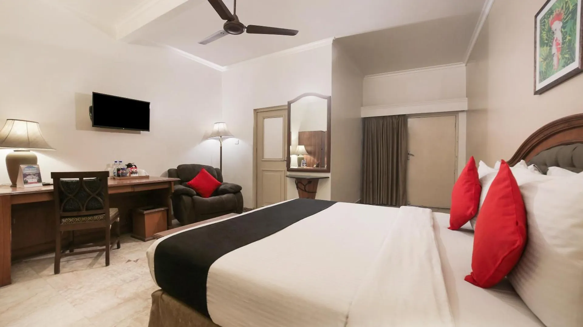 Townhouse Dayal Lodge - A Boutique Hotel Agra   Agra (Uttar Pradesh)