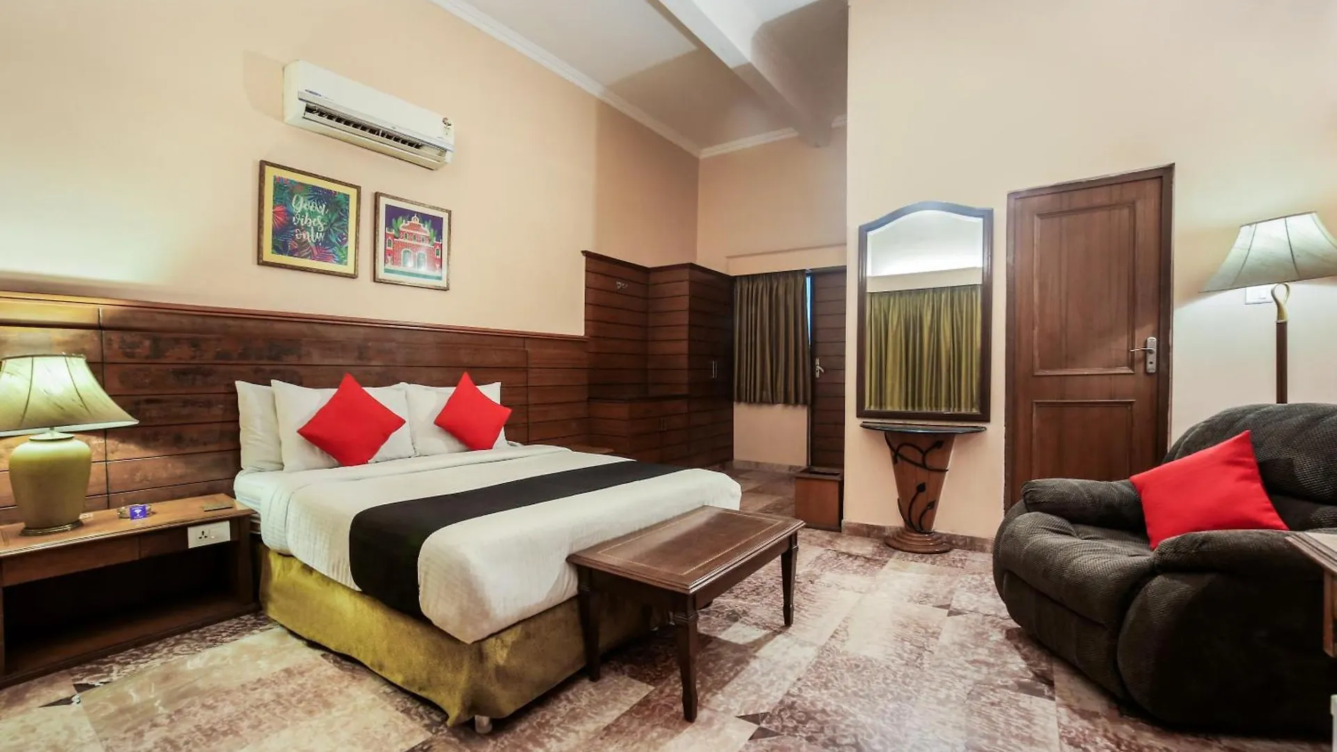 Townhouse Dayal Lodge - A Boutique Hotel Agra